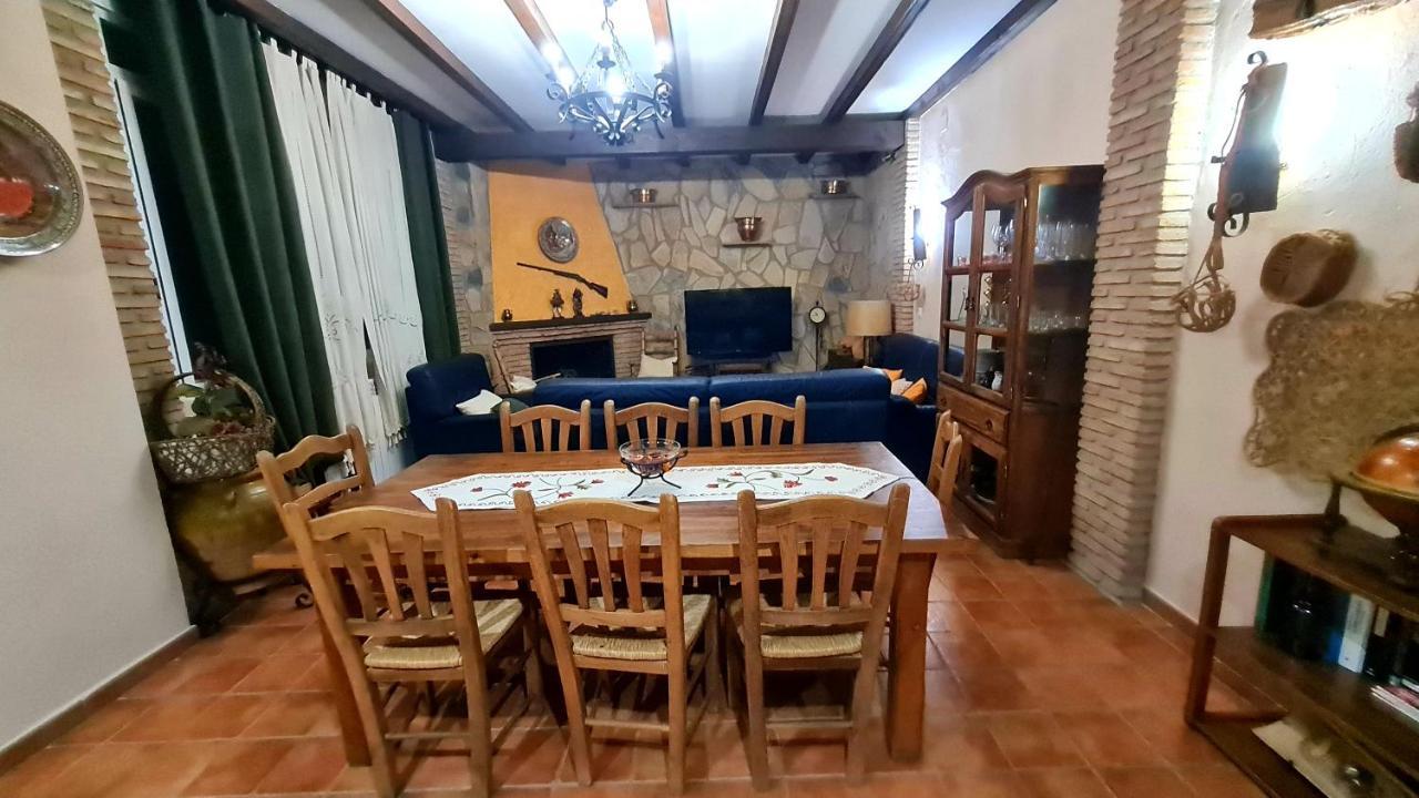 El Alambique Apartamento Cazorla Exterior foto